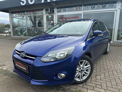 Gebraucht Ford Focus Titanium 125 PS (91 kW) 2014 Blau Limousine