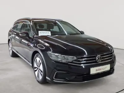 Gebraucht VW Passat GTE 156 PS (114 kW) 2022 Deep black perleffekt Kombi