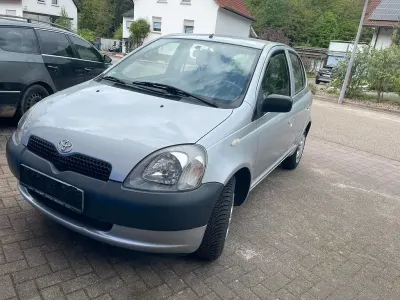 Gebraucht Toyota Yaris Luna 68 PS (50 kW) 2002 Limousine