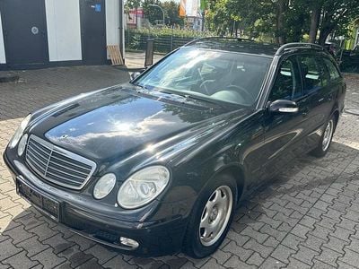 Mercedes E200