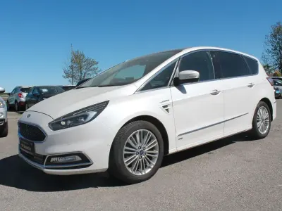 Begagnad Ford S-MAX Vignale 179 HK (131 kW) 2017 Vit Minibuss