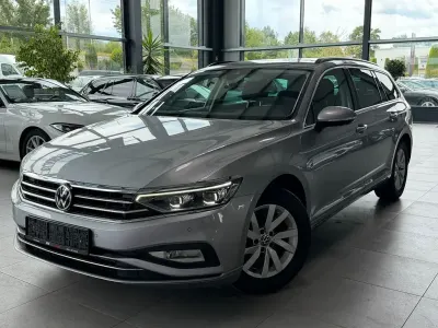 Gebraucht VW Passat Business 150 PS (110 kW) 2022 Silber Kombi