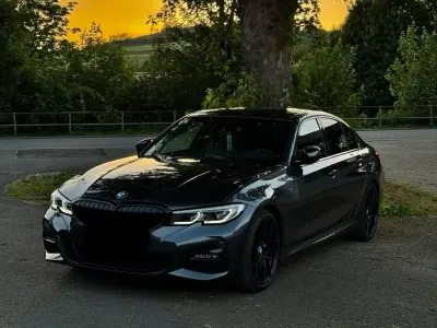 Gebraucht BMW 320 M Sport 190 PS (139 kW) 2020 Grau Limousine