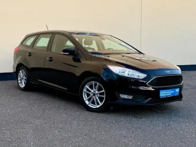 Gebraucht Ford Focus Business Edition 125 PS (91 kW) 2017 Schwarz Limousine