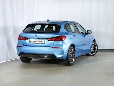 Gebraucht BMW 118 Sport Line 140 PS (102 kW) 2020 Blau Kleinwagen