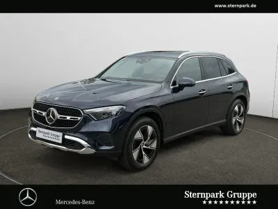 Gebraucht Mercedes GLC400d 252 PS (185 kW) 2024 Lack nautikblau SUV