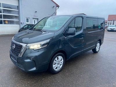 Grau Gebraucht 2025 Nissan Primastar Tekna Van / Kleinbus | 31.499 € (Guter Preis)