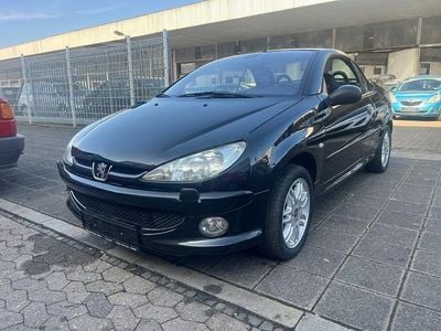 Gebraucht Peugeot 206 CC 109 PS (80 kW) 2003 Schwarz Cabrio