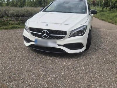 Gebraucht Mercedes CLA250 211 PS (155 kW) 2016 Weiß Limousine