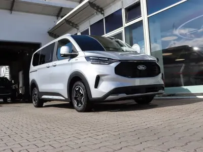 Neu Ford Tourneo Active 170 PS (125 kW) 2026 Moondust silver metallic Van / Kleinbus