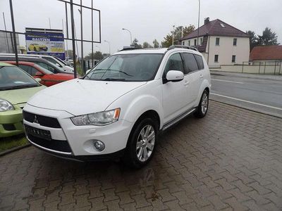 Gebraucht Mitsubishi Outlander Instyle 177 PS (130 kW) 2012 Weiß SUV