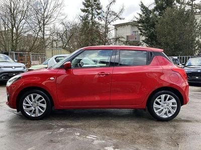 Gebraucht Suzuki Swift Comfort 2023 Rot Kleinwagen