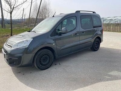 Gebraucht Citroën Berlingo 99 PS (72 kW) 2018 Grau Van / Kleinbus