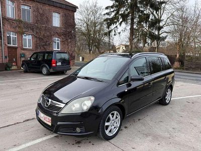 Usata Opel Zafira Edition 140 CV (102 kW) 2005 Nero Monovolume