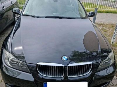 gebraucht BMW 325 i schwarz