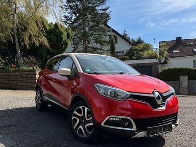 Begagnad Renault Captur XMOD 120 HK (88 kW) 2015 Röd SUV