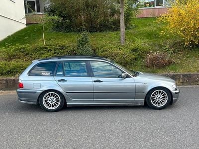 Usata BMW 320 Shadowline 150 CV (110 kW) 2004 Grigio Station wagon
