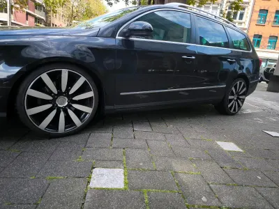 Gebraucht VW Passat Highline 170 PS (125 kW) 2006 Schwarz Kombi