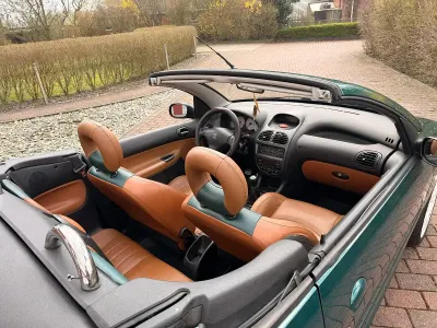 Gebraucht Peugeot 206 CC Roland Garros 136 PS (100 kW) 2003 Grün Cabrio