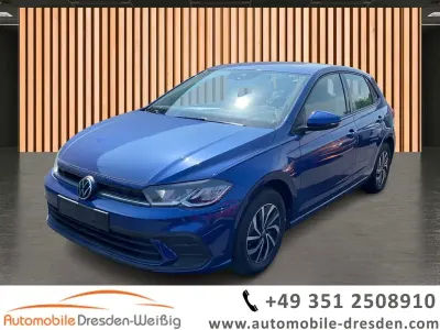 Gebraucht VW Polo Life 90 PS (66 kW) 2024 Blau Kleinwagen