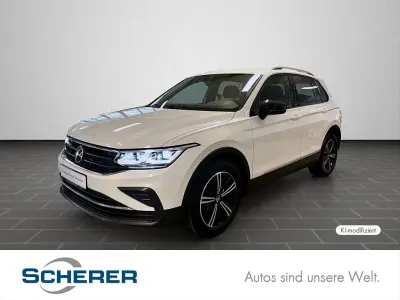 Gebraucht VW Tiguan United 150 PS (110 kW) 2021 Pure white SUV