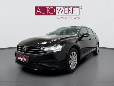 Gebraucht VW Passat 150 PS (110 kW) 2022 Deep black perleffekt metallic Kombi
