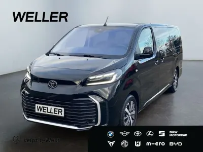 Gebraucht Toyota Proace Verso Team 177 PS (130 kW) 2024 Schwarz Kombi