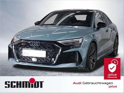 Neu Audi RS3 Sport 400 PS (294 kW) 2026 Morgentaugrün perleffekt in... Limousine