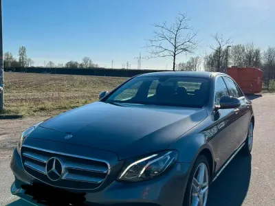 Gebraucht Mercedes E200 150 PS (110 kW) 2016 Limousine
