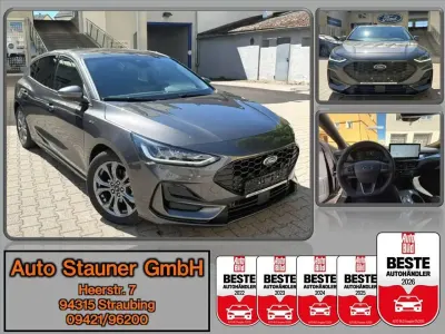 Używany Ford Focus ST-Line 116 KM (85 kW) 2025 Szary Sedan/Limuzyna