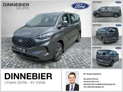 Gebraucht Ford Tourneo Titanium 150 PS (110 kW) 2024 Grau (metallic) Van / Kleinbus