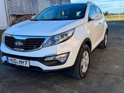 Gebraucht Kia Sportage Spirit 184 PS (135 kW) 2014 Weiß SUV