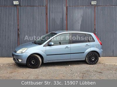 Blau Gebraucht 2005 Ford Fiesta Futura Kleinwagen | 1.499 € (Guter Preis)