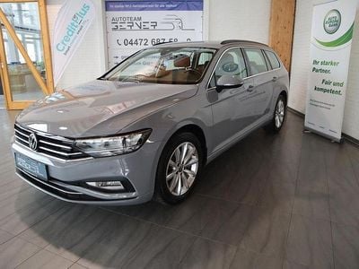 Grau Gebraucht 2023 VW Passat Kombi | 21.990 € (Fairer Preis)