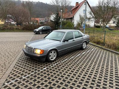 Usata Mercedes 190 160 CV (117 kW) 1988 Berlina