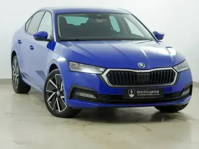 Gebraucht Skoda Octavia Clever 204 PS (150 kW) 2022 Blau Limousine