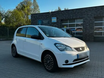 Gebraucht Seat Mii Chic 60 PS (44 kW) 2019 Weiß Kleinwagen