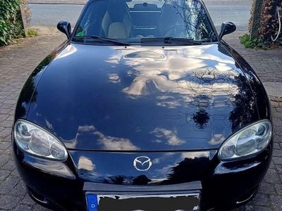 Second-hand Mazda MX5 110 CP (80 kW) 2002 Negru Cabrio