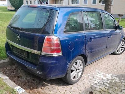 gebraucht Opel Zafira 