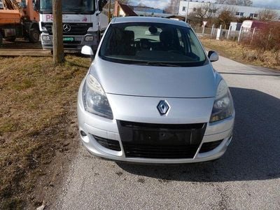 Gebraucht Renault Scénic III Dynamique 110 PS (80 kW) 2011 Silber Van / Kleinbus