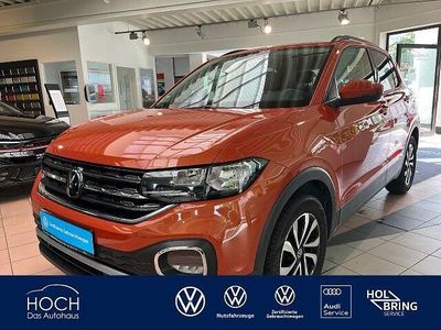Gebraucht VW T-Cross Active 110 PS (80 kW) 2023 Energetic orange metallic SUV