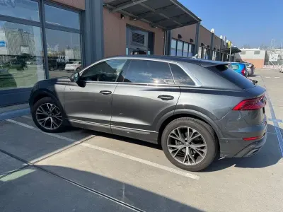 Gebraucht Audi Q8 Sport 286 PS (210 kW) 2019 Schwarz SUV