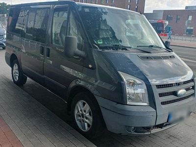 Grau Gebraucht 2007 Ford Transit Van / Kleinbus | 6.450 € (Teuer)