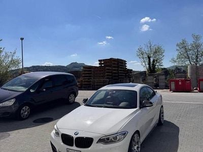 BMW M235
