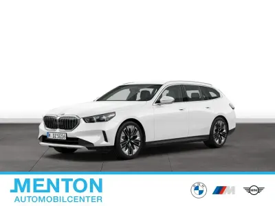 Gebraucht BMW 520 190 PS (139 kW) 2025 Weiß Kombi