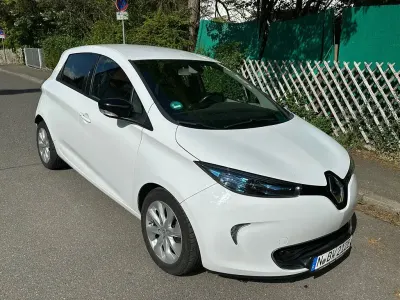 Gebraucht Renault Zoe Intens 64 kW (88 PS) 2016 Weiß Kleinwagen