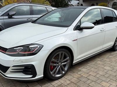 Gebraucht VW Golf VII GTI 245 PS (180 kW) 2019 Weiß Limousine