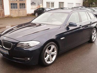 Gebraucht BMW 530 Performance 245 PS (180 kW) 2010 Imperialblau brillanteffekt me Kombi