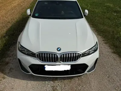 Gebraucht BMW 330 M Sport 245 PS (180 kW) 2024 Weiß Limousine