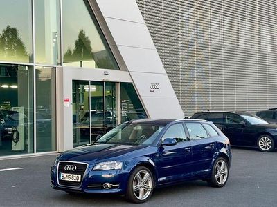 Gebraucht Audi A3 140 PS (102 kW) 2011 Blau Limousine